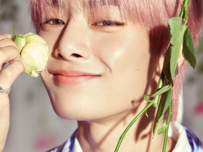 美しい笑顔を持ったアイエン